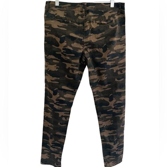 SANCTUARY Slim straight stretch pants size 28, Dark camo. - Picture 3 of 5